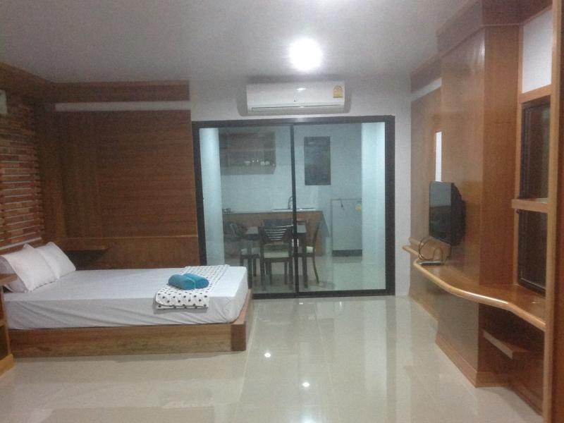 Poonsap Apartment Ban Ai Dao Exteriör bild